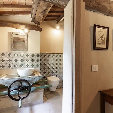 Borgo Sulla Visona 7 Piscina Lucca Toscana Casa vacanze