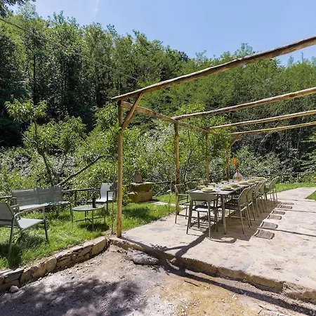 Borgo Sulla Visona 7 Piscina Lucca Toscana